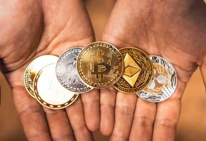 Investing in cryptocurrencies: 7 helpful tips